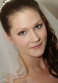 Sue York   Mobile Wedding Make up 1099588 Image 5